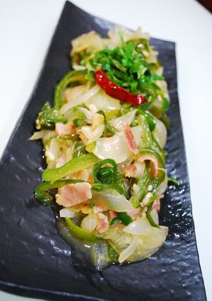 ピーマンと玉ねぎだけの和風ペペロンチ～ノ-レシピのメイン写真