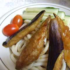 รูปของ 夏にぴったり☆揚げなすの冷製うどん