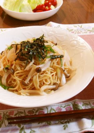 しめじとイカのたらこ焼きそば-レシピのメイン写真