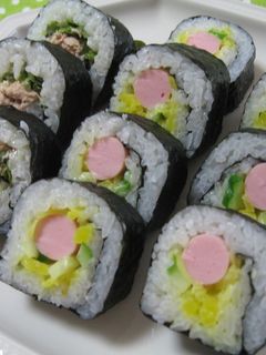 たくあんときゅうり、ソーセージの巻き寿司-レシピのメイン写真