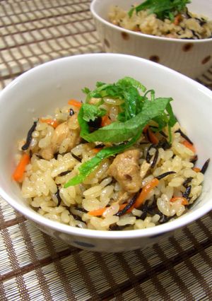ひじきの炊き込みご飯-レシピのメイン写真