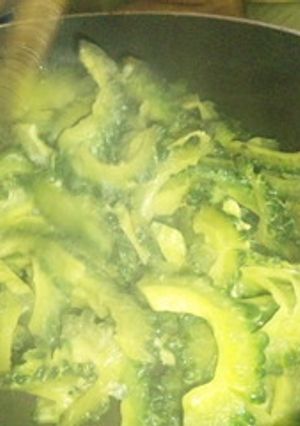 母の味☆ニガウリの炒め-レシピのメイン写真