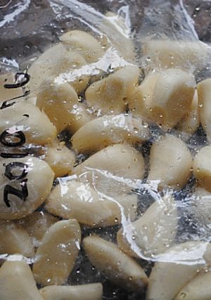 にんにくの皮の剥き方と保存方法-レシピのメイン写真