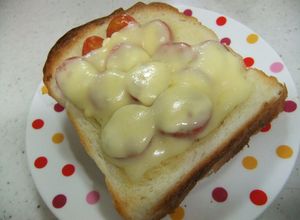 ◇プチトマトとチーズのトースト◇-レシピのメイン写真