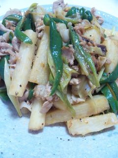 長いもと豚肉の炒めもの-レシピのメイン写真