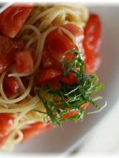 パスタ_トマトのさっぱり梅昆布茶和え-レシピのメイン写真