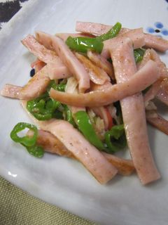 魚肉ソーセージとピーマンの炒め物-レシピのメイン写真