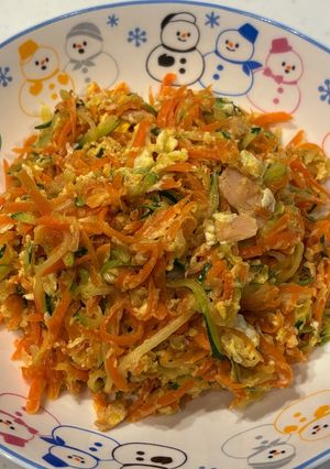 夏野菜、ズッキーニ入りニンジンしりしり-レシピのメイン写真