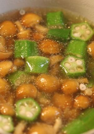 ネバネバ？なめことオクラの中華スープ-レシピのメイン写真