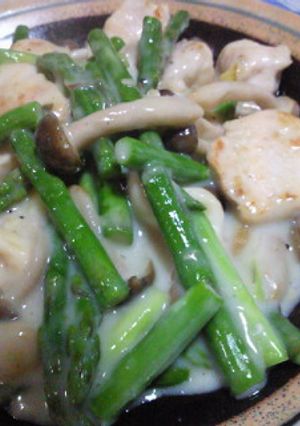 アスパラと鶏肉のミルク中華炒め☆-レシピのメイン写真