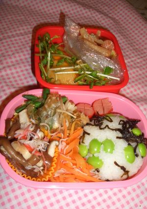 枝豆・塩コンブの　手毬おにぎり♪-レシピのメイン写真