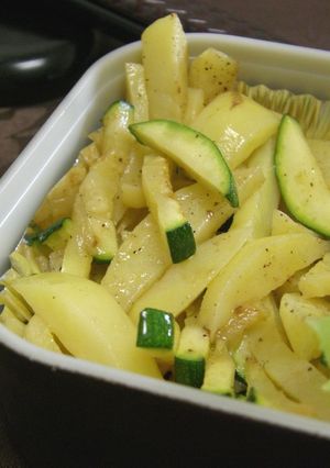 お弁当に✿新じゃがとズッキーニの炒め物-レシピのメイン写真