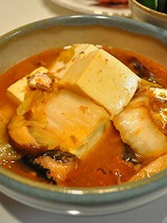 さんまの水煮缶詰でキムチ豆腐チゲ-レシピのメイン写真