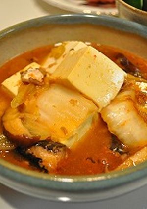 さんまの水煮缶詰でキムチ豆腐チゲ-レシピのメイン写真