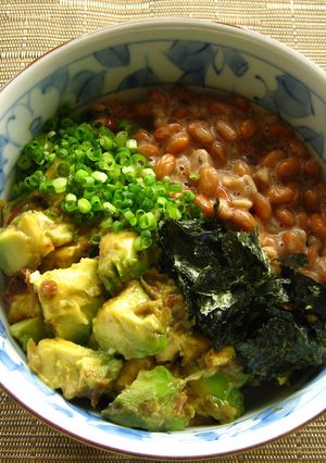 納豆アボカ丼-レシピのメイン写真