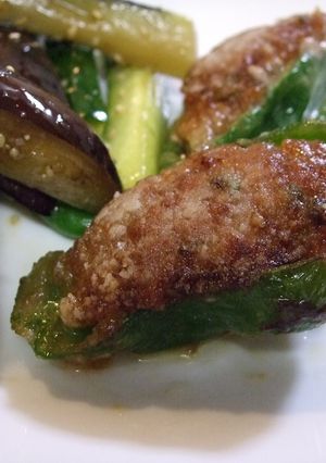 ソース不要♬ピーマンの肉詰め-レシピのメイン写真