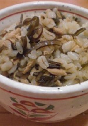 超簡単‼ツナ&塩昆布炊き込みご飯♪-レシピのメイン写真
