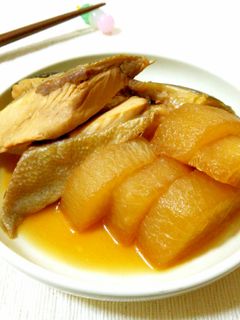 昆布茶の旨味で*魚のあら煮-レシピのメイン写真