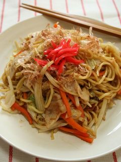 お好みソースで作る!野菜たっぷり焼きそば-レシピのメイン写真