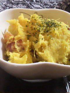 カリカリベーコンと薩摩芋のポテトサラダ-レシピのメイン写真