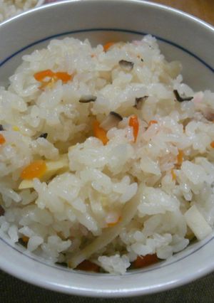 炊き込みご飯-レシピのメイン写真