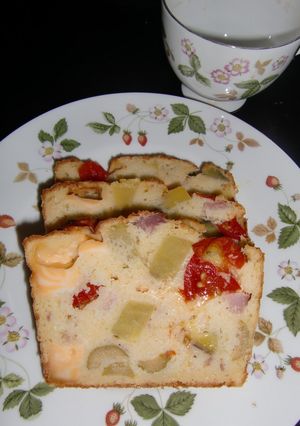プチトマト＆さつまいものおからケークサレ-レシピのメイン写真