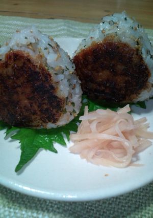 オリーブオイルde梅味噌焼きおにぎり-レシピのメイン写真