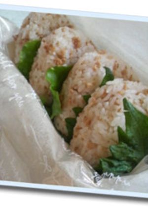 鶏そぼろのおにぎり-レシピのメイン写真