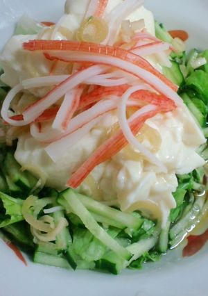 めんつゆ活用！かにかま＆キュウリの冷奴♪-レシピのメイン写真