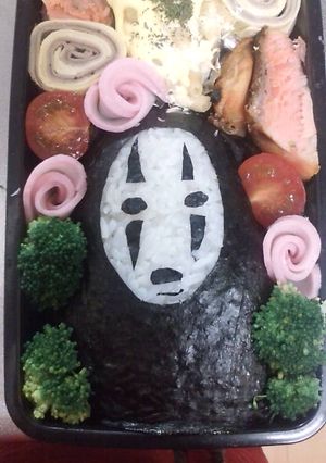 <キャラ弁>千と千尋のカオナシ☆-レシピのメイン写真