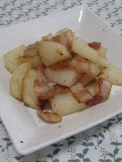 長いもとカリカリベーコンのマヨ炒め♪-レシピのメイン写真