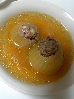 玉葱の肉詰め☆めちゃ旨スープ-レシピのメイン写真