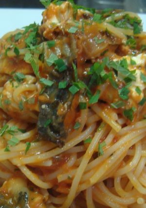 うなぎとモッツアレラのトマトソースパスタ-レシピのメイン写真