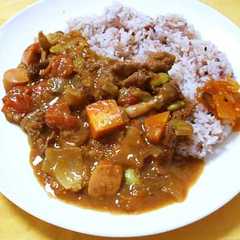 รูปของ じっくり煮込んだ味！レンジ de カレー
