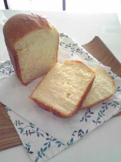 HBで♪ふわっと甘~いミルク食パン☆★-レシピのメイン写真