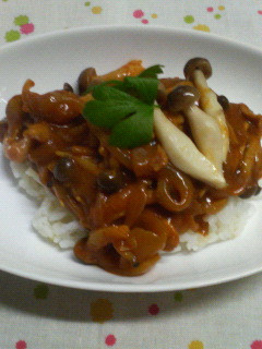 簡単野菜ジュースでまろやかキノコカレー♪-レシピのメイン写真