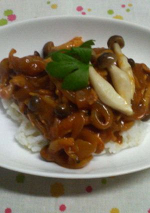簡単野菜ジュースでまろやかキノコカレー♪-レシピのメイン写真