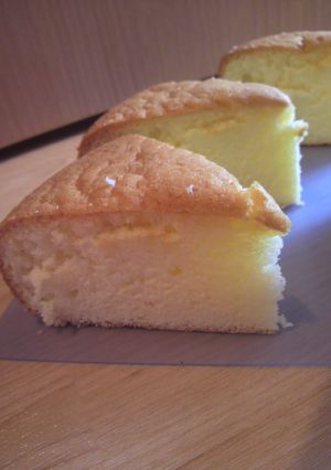 ふわふわ。。。優しい甘さスポンジケーキ-レシピのメイン写真
