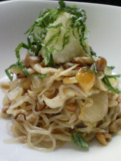 きのこの山〜しらたきDeダイエットパスタ-レシピのメイン写真