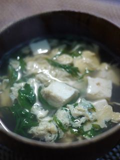 春菊と豆腐と卵のすまし汁-レシピのメイン写真