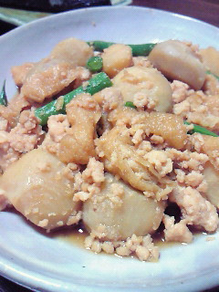 里芋のうま煮☆withあげ鳥そぼろ☆-レシピのメイン写真