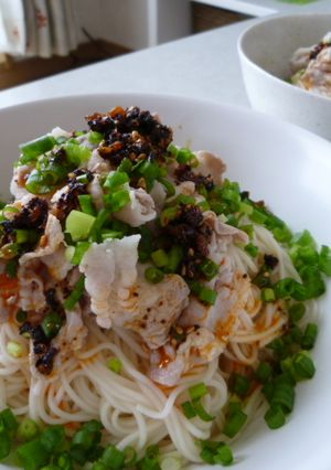 食べるラー油でツルっと変りそうめん-レシピのメイン写真