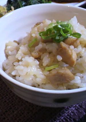 簡単☆混ぜ込み鶏ごぼうご飯-レシピのメイン写真