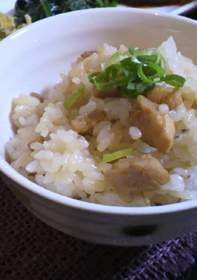 簡単☆混ぜ込み鶏ごぼうご飯-レシピのメイン写真