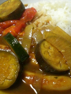 ナス・完熟トマト・ズッキーニスープカレー-レシピのメイン写真