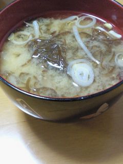 もずくともやしのお味噌汁-レシピのメイン写真