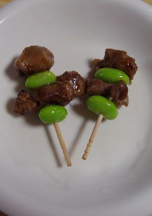 お弁当に♪焼き鳥と枝豆のピック-レシピのメイン写真