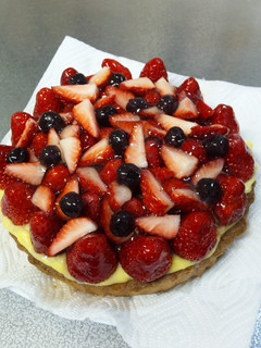 ケーキ屋さんのよぅな苺のタルト-レシピのメイン写真