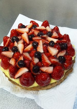 ケーキ屋さんのよぅな苺のタルト-レシピのメイン写真