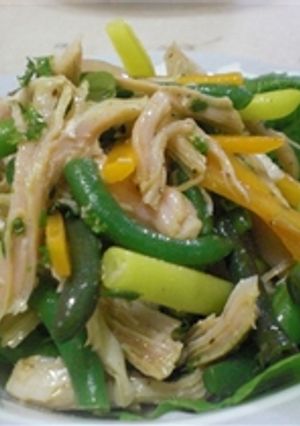 ゆで鶏とさやいんげんのハーブサラダ-レシピのメイン写真